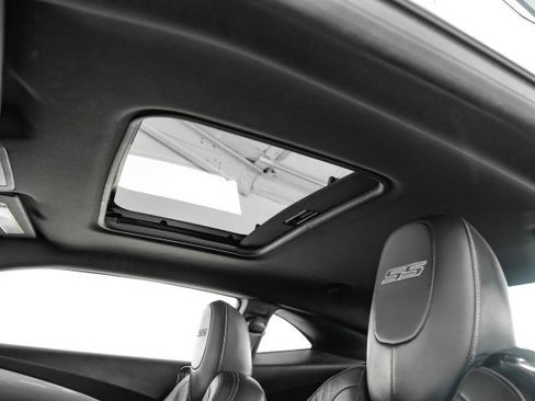 Used 2011 Chevrolet Camaro SS w/ RS Package image 23