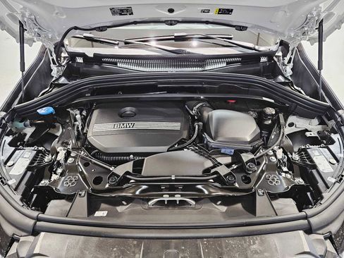 New 2026 BMW X1 xDrive28i image 9