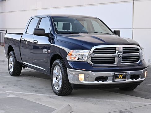 Used 2015 RAM 1500 Big Horn AWD/4WD image 9