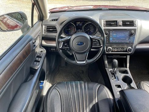 Used 2019 Subaru Outback 3.6R Limited AWD/4WD image 14