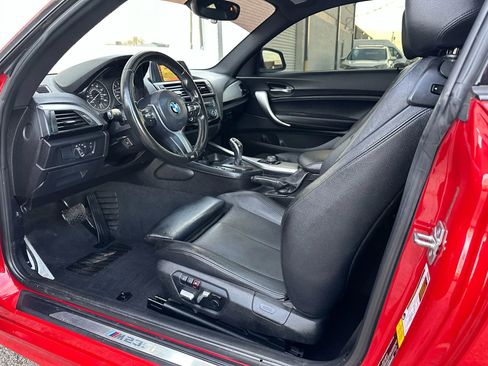 Used 2016 BMW M235i Coupe image 13