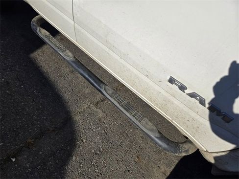 Used 2022 RAM 1500 Big Horn image 4