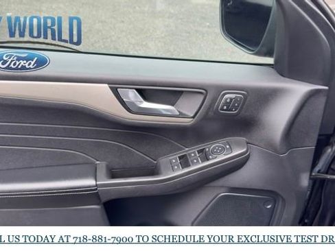 Certified 2021 Ford Escape SEL w/ Technology Package image 8