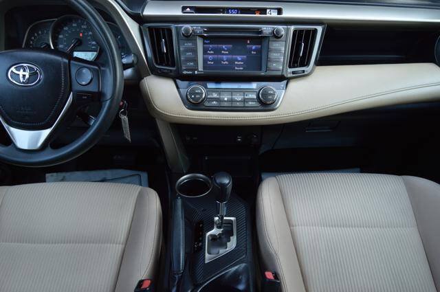 Used 2014 Toyota RAV4 XLE AWD/4WD image 20