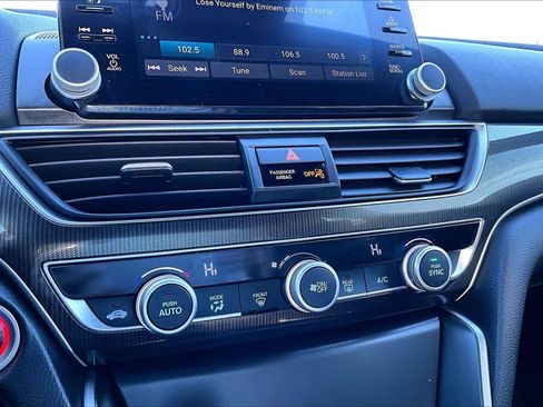 Used 2018 Honda Accord Sport image 34