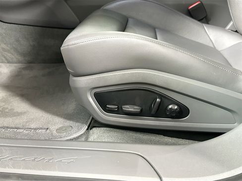 Certified 2024 Porsche Taycan 4 Cross Turismo image 31