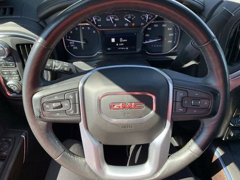 Used 2021 GMC Sierra 1500 SLT w/ SLT Premium Plus Package AWD/4WD image 19