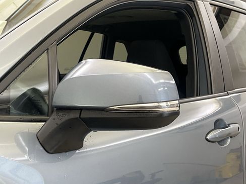 Used 2023 Toyota Corolla Cross LE w/ Moonroof Package AWD/4WD image 35