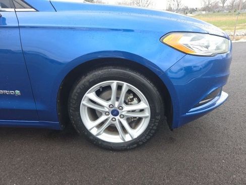 Used 2018 Ford Fusion S FWD image 4