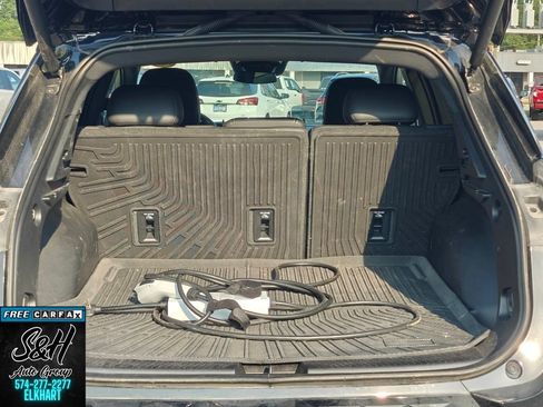 Used 2024 Chevrolet Equinox EV RS FWD image 23