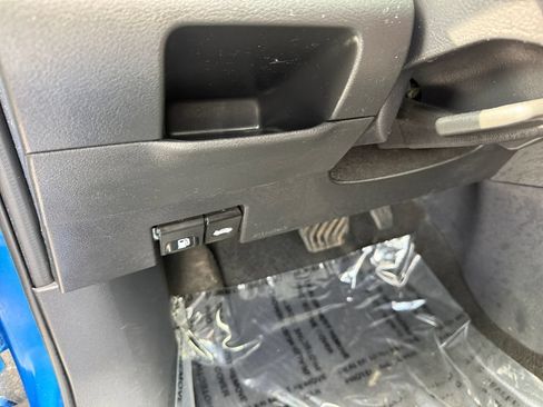 Used 2024 Nissan Kicks SR FWD image 27