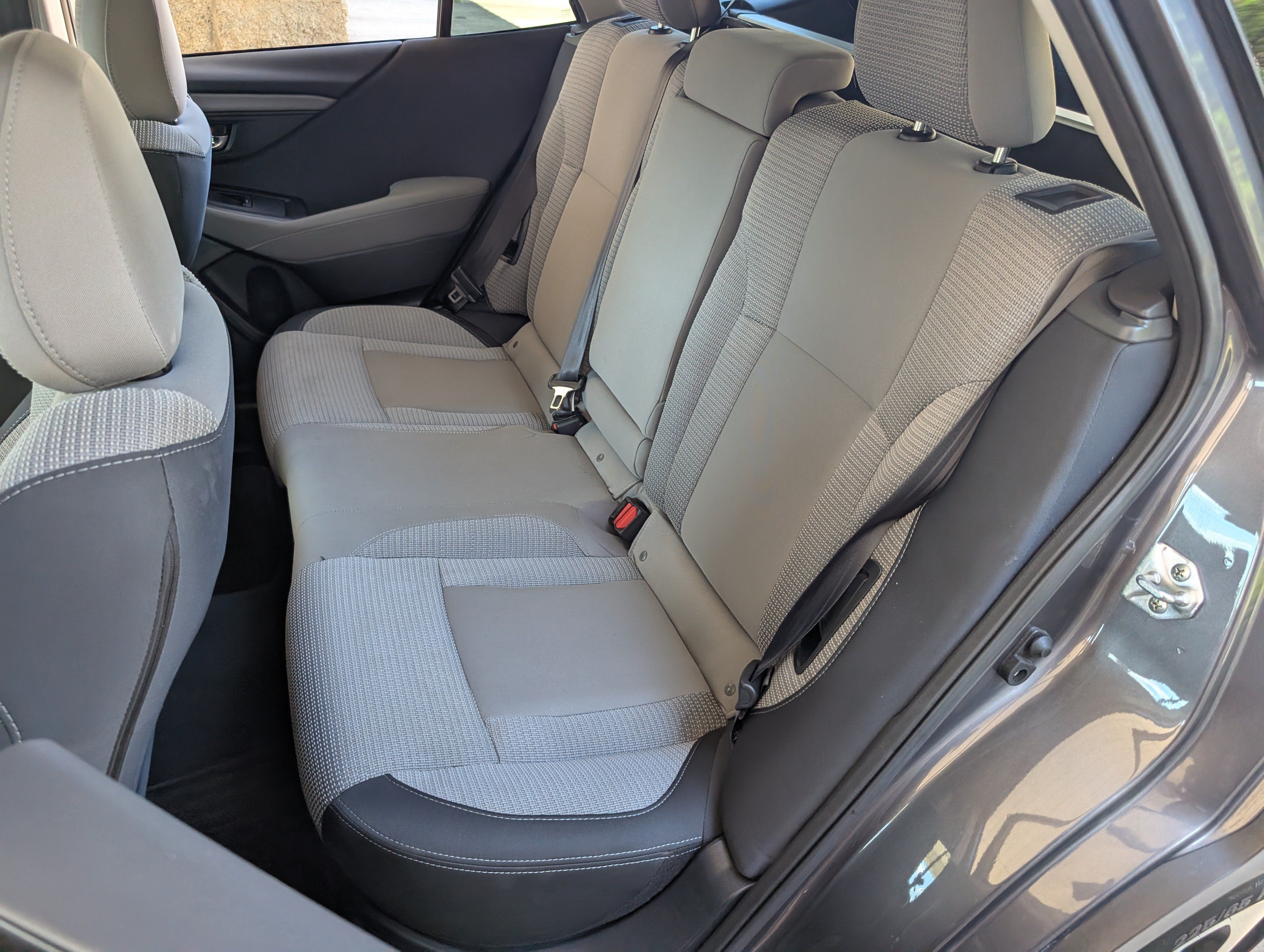 Used 2024 Subaru Outback Premium AWD/4WD image 17