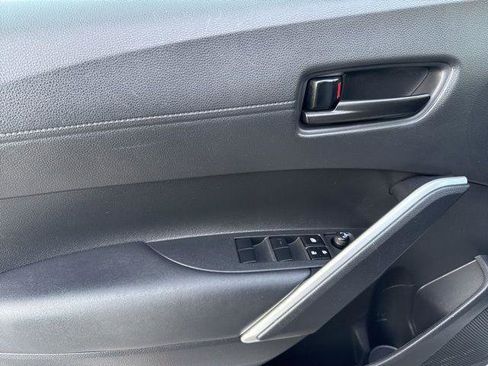 Certified 2023 Toyota Corolla Cross LE image 19