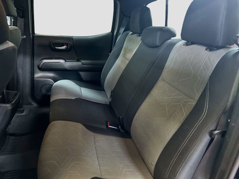 Used 2023 Toyota Tacoma TRD Sport w/ Advanced Technology Package image 22