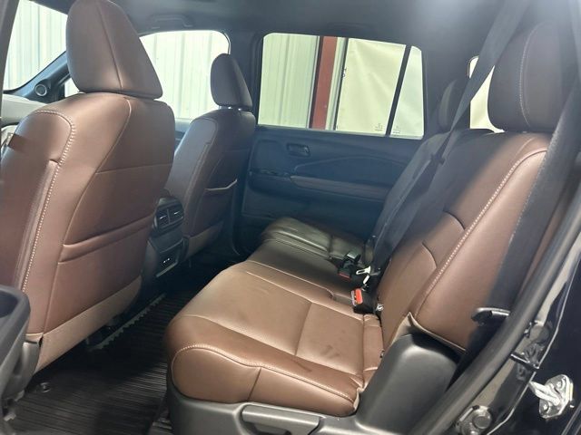 Certified 2024 Honda Passport EX-L image 15