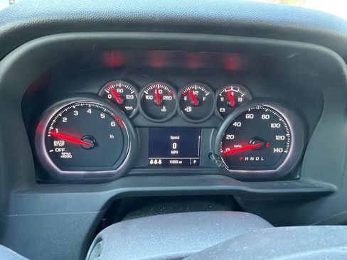 Used 2024 Chevrolet Silverado 1500 Custom RWD image 9