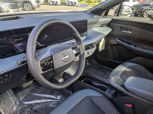 New 2026 Nissan Leaf Platinum+ w/ Cargo Package (Platinum+) image 14