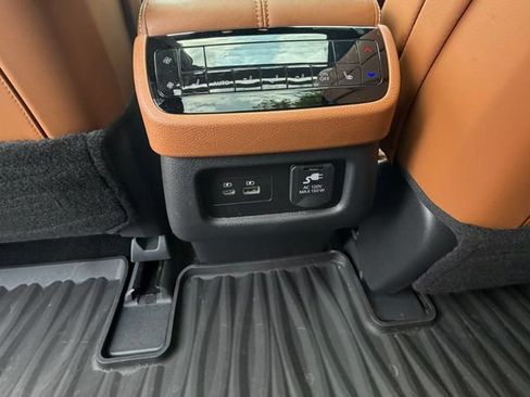 Used 2025 INFINITI QX60 Autograph w/ Cargo Package AWD/4WD image 34