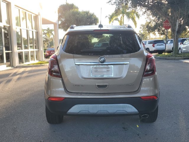 Certified 2018 Buick Encore Preferred FWD image 4