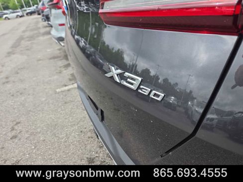 Used 2025 BMW X3 xDrive30i w/ Premium Package image 12
