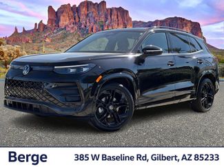 New 2026 Volkswagen Tiguan SE R-Line video 1