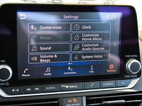 Used 2023 Nissan Altima 2.5 SV FWD image 19