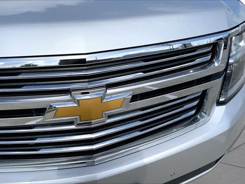 Used 2018 Chevrolet Tahoe Premier AWD/4WD image 30