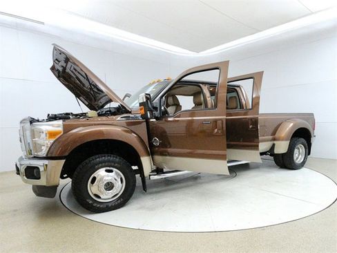 Used 2011 Ford F450 Lariat image 10