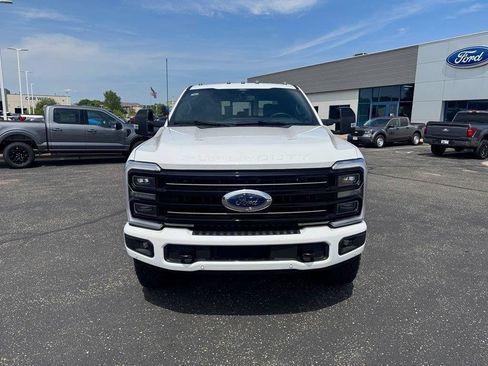New 2026 Ford F250 Platinum w/ Tremor Off-Road Package AWD/4WD image 9