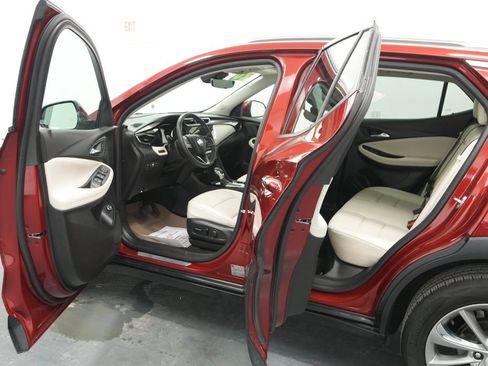 Used 2020 Buick Encore GX Essence w/ Experience Buick Package AWD/4WD image 25