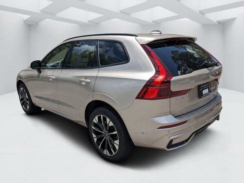 New 2026 Volvo XC60 B5 Plus w/ Protection Package Premier AWD/4WD image 5