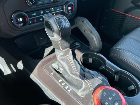 Used 2024 Ford Bronco Raptor AWD/4WD image 25