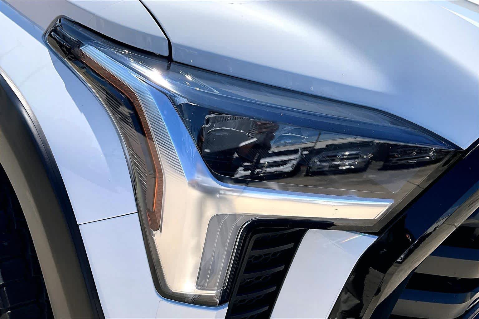 Used 2024 Toyota Tundra SR w/ SR Tow Package AWD/4WD image 27
