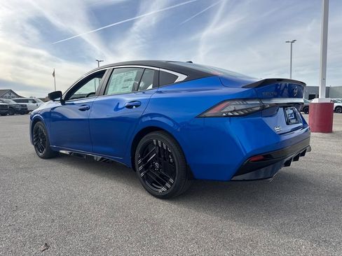 New 2026 Nissan Sentra SR w/ SR Premium Package image 4