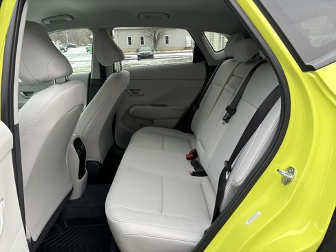 Used 2025 Hyundai Kona SEL image 14