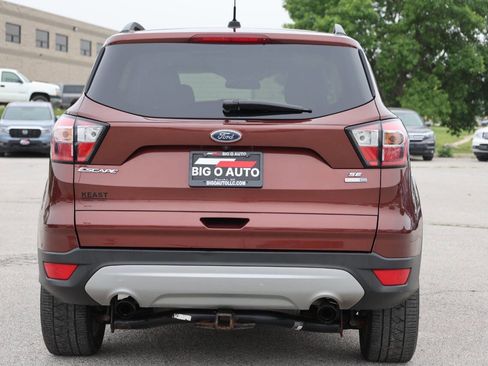 Used 2018 Ford Escape SE AWD/4WD image 10