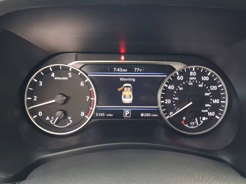 Used 2025 Nissan Sentra SR w/ Midnight Edition FWD image 24