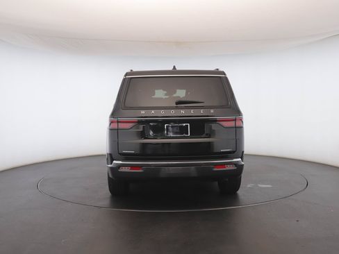 Used 2022 Jeep Wagoneer Series I AWD/4WD image 22