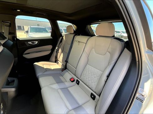 New 2026 Volvo XC60 B5 Plus w/ Protection Package Premier image 19