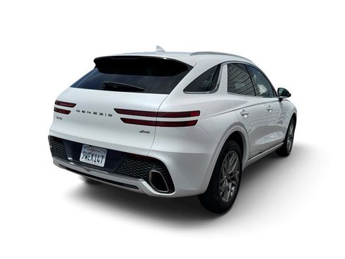 Used 2025 Genesis GV70 2.5T AWD/4WD image 25