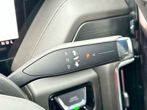 New 2026 GMC Yukon XL Denali w/ Sun & Power Step Package AWD/4WD image 22