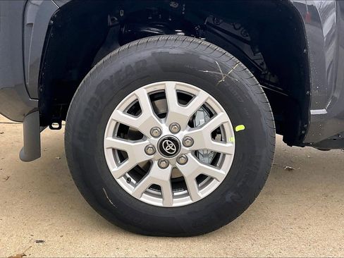 New 2026 Toyota Tacoma SR5 image 15