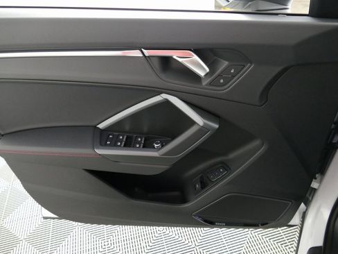 New 2025 Audi Q3 2.0T Premium Plus image 10