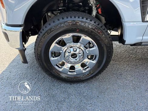 New 2026 Ford F350 King Ranch w/ Chrome Package AWD/4WD image 31