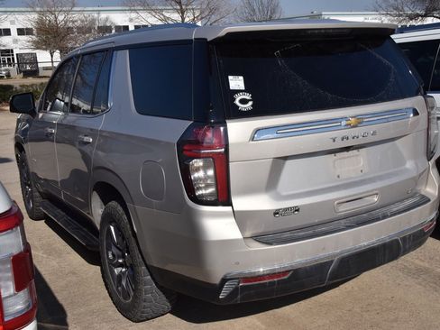 Used 2022 Chevrolet Tahoe LT w/ Luxury Package image 8