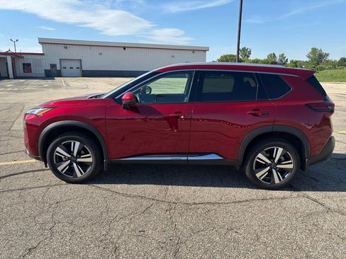 Used 2023 Nissan Rogue SL w/ SL Premium Package AWD/4WD image 4