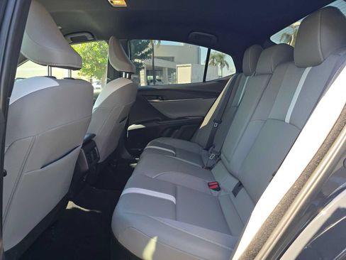 Certified 2025 Toyota Camry SE FWD image 15