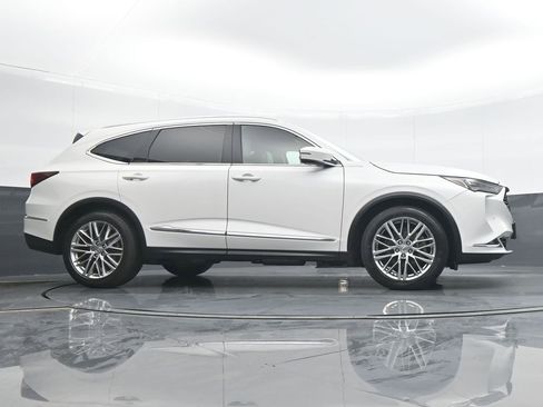Used 2023 Acura MDX SH-AWD w/ Advance Package image 31