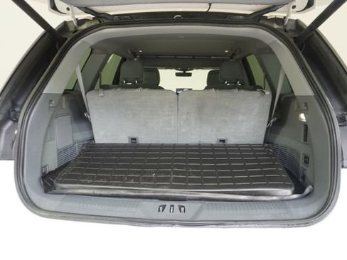 Used 2020 Lincoln Aviator Reserve w/ Elements Package Plus RWD image 37
