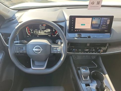 New 2026 Nissan Rogue Platinum AWD/4WD image 16